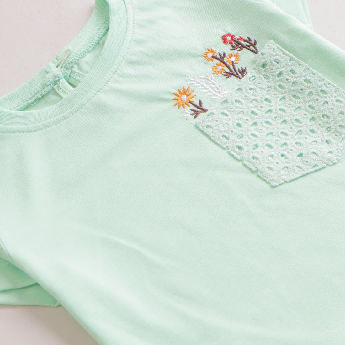Girls Half sleeves T-shirt