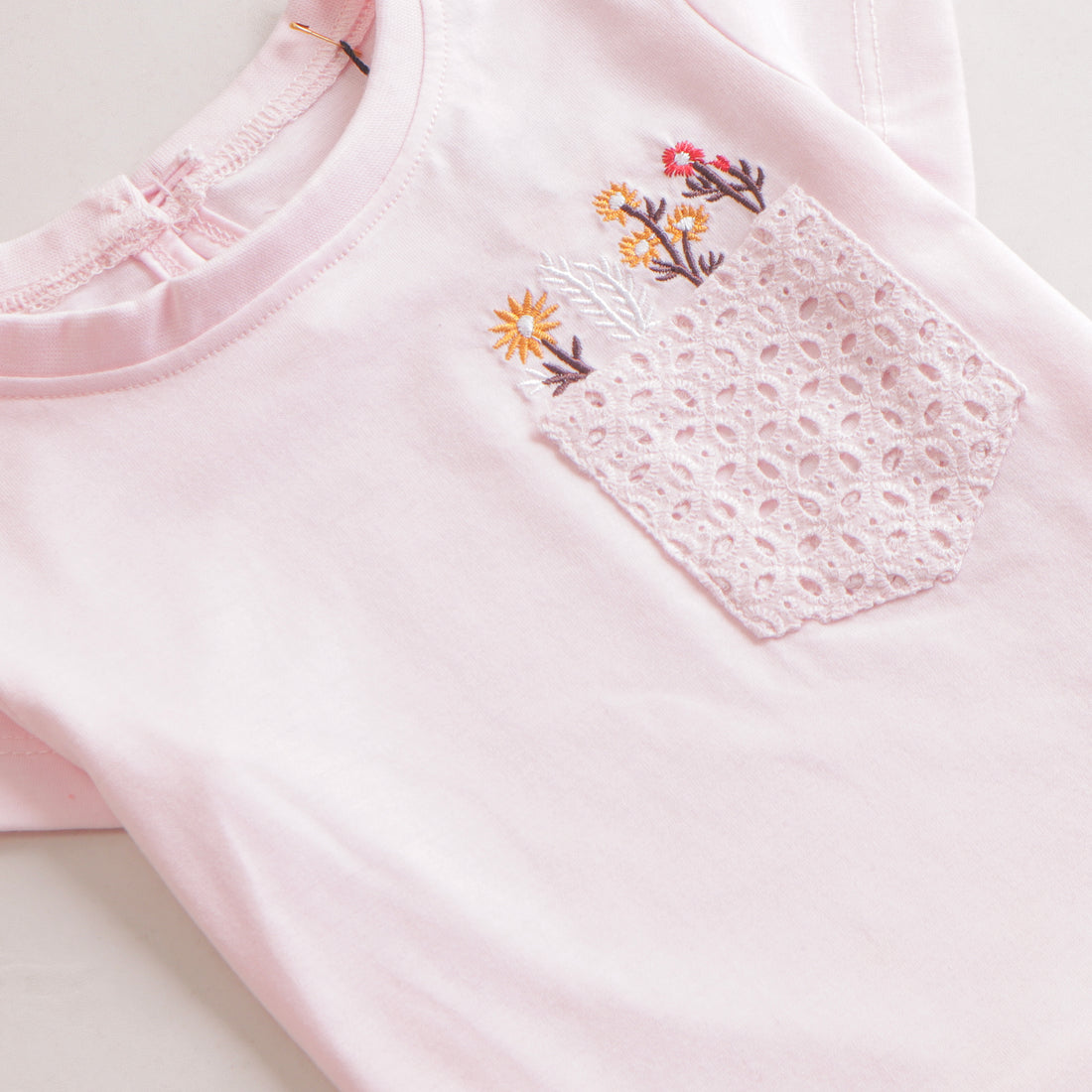 Girls Half sleeves T-shirt