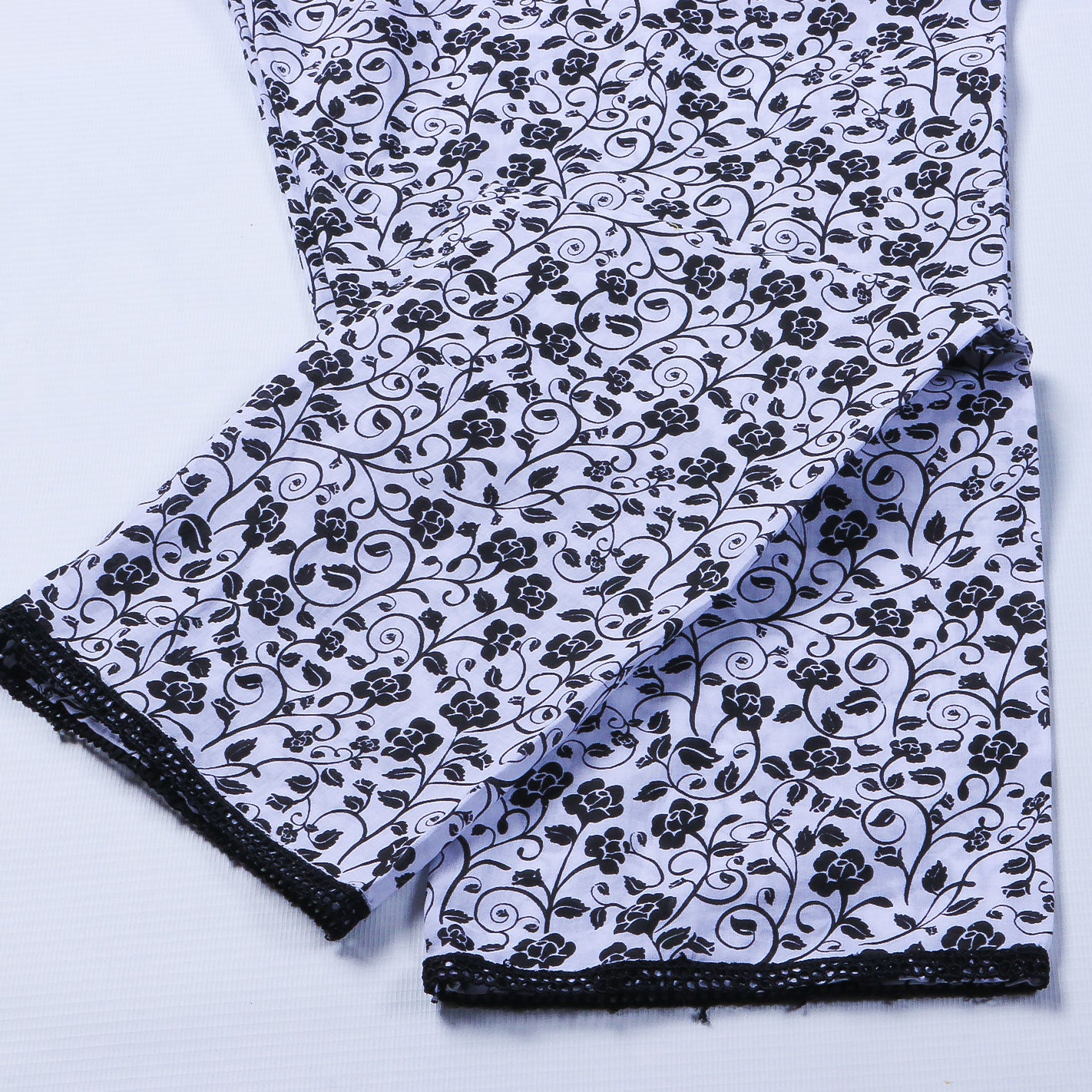 Women's 2Pcs Printed Suit Color White-Black