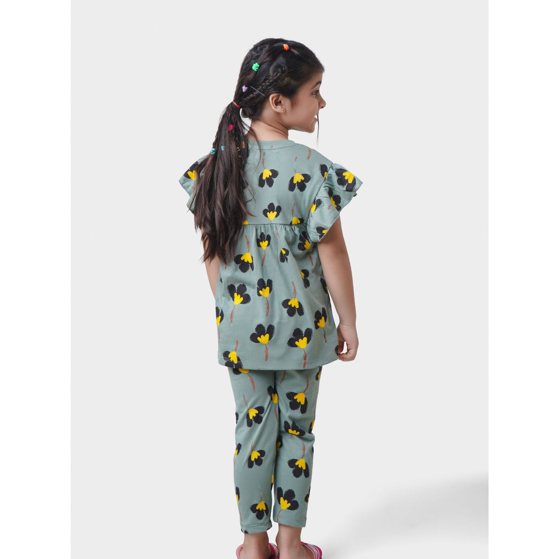 Girls 2 piece set (Printed Flowers)