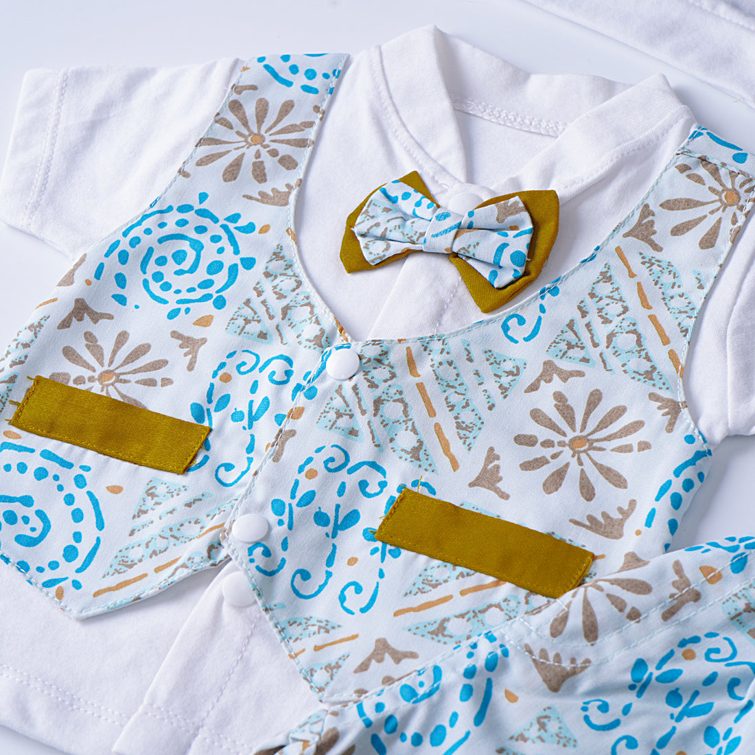Baby suit (11766)