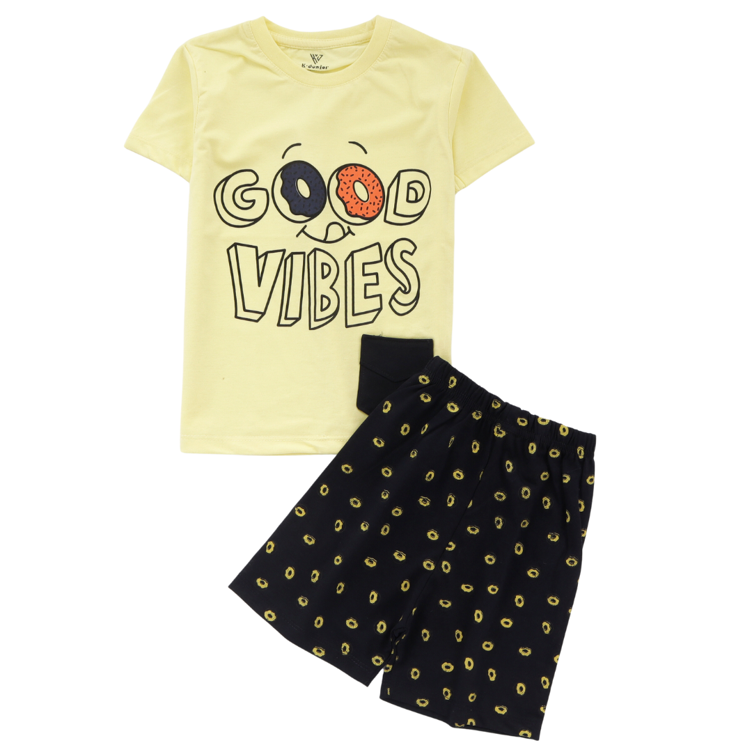 Boys Half Sleeves 2 Piece Suit (GOOD)