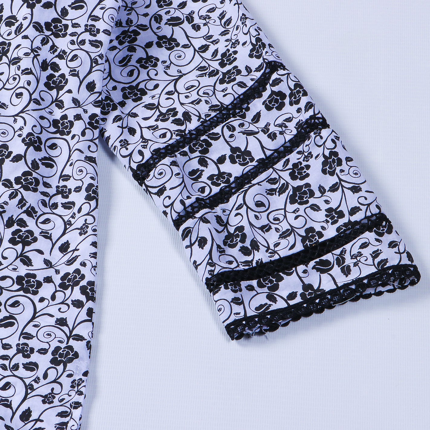 Women's 2Pcs Printed Suit Color White-Black