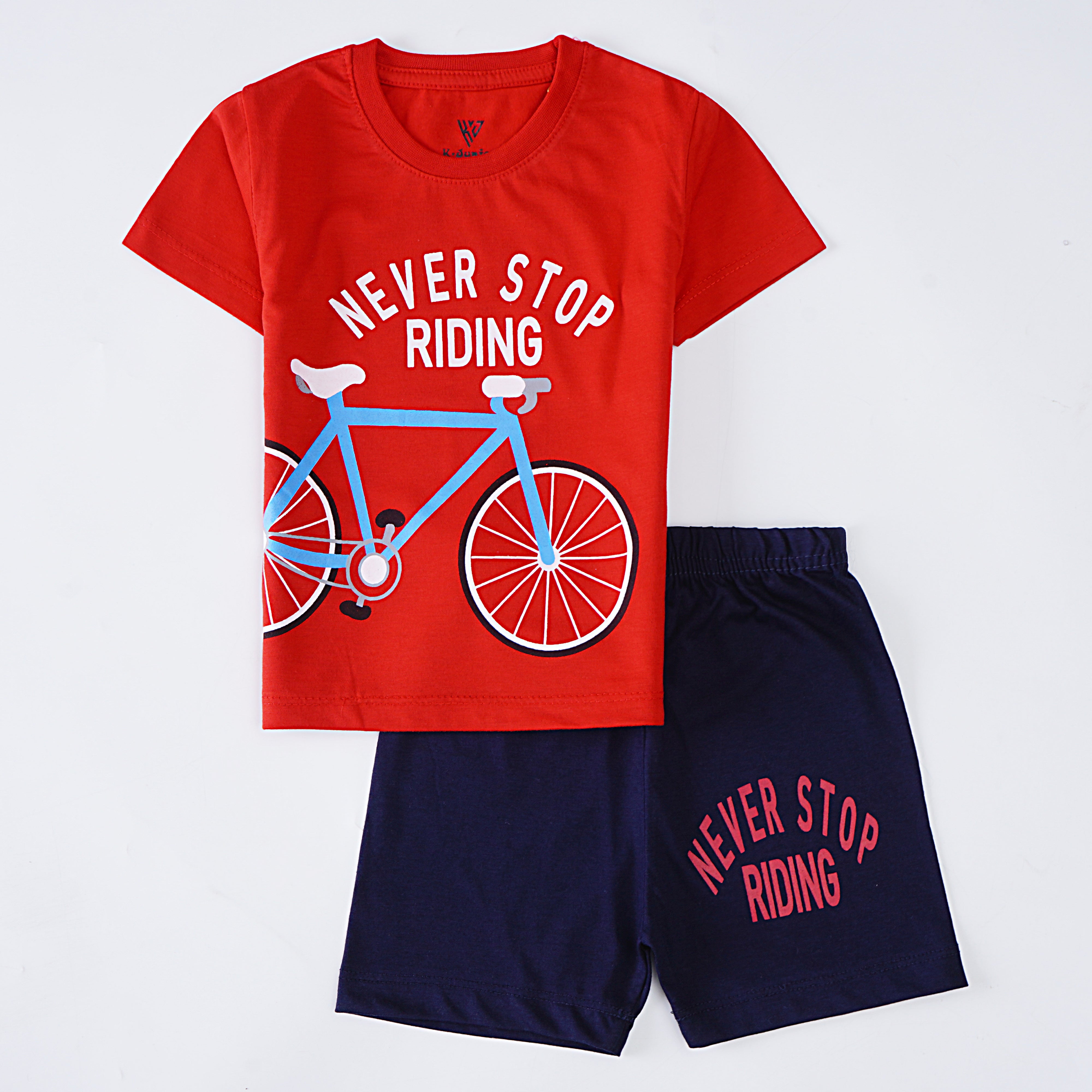 Boys Half Sleeves 2 Piece Suit (Never)