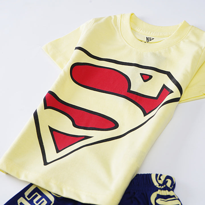 Boys Half Sleeves 2 Piece Suit (Super man)