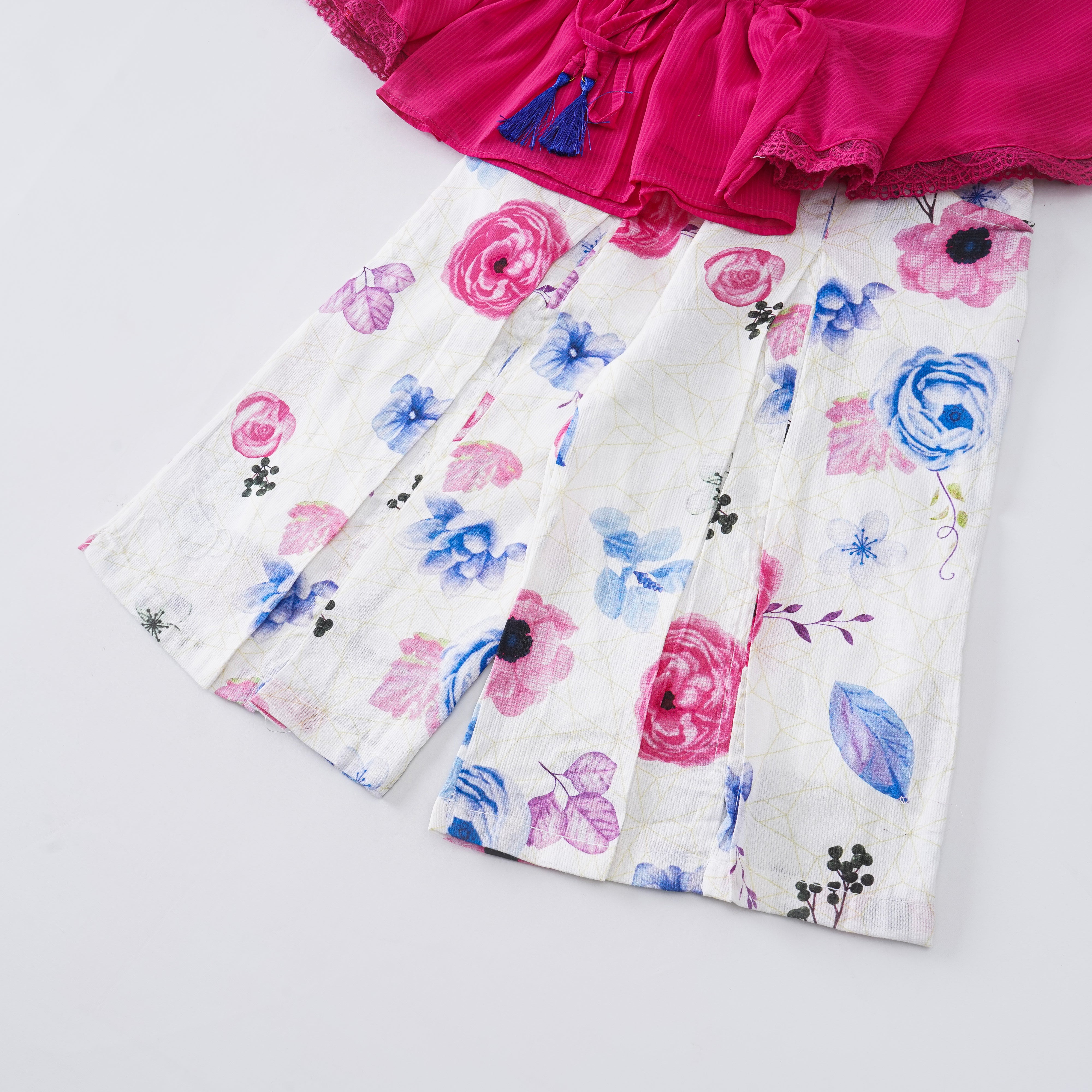 Girls Suit (2014)