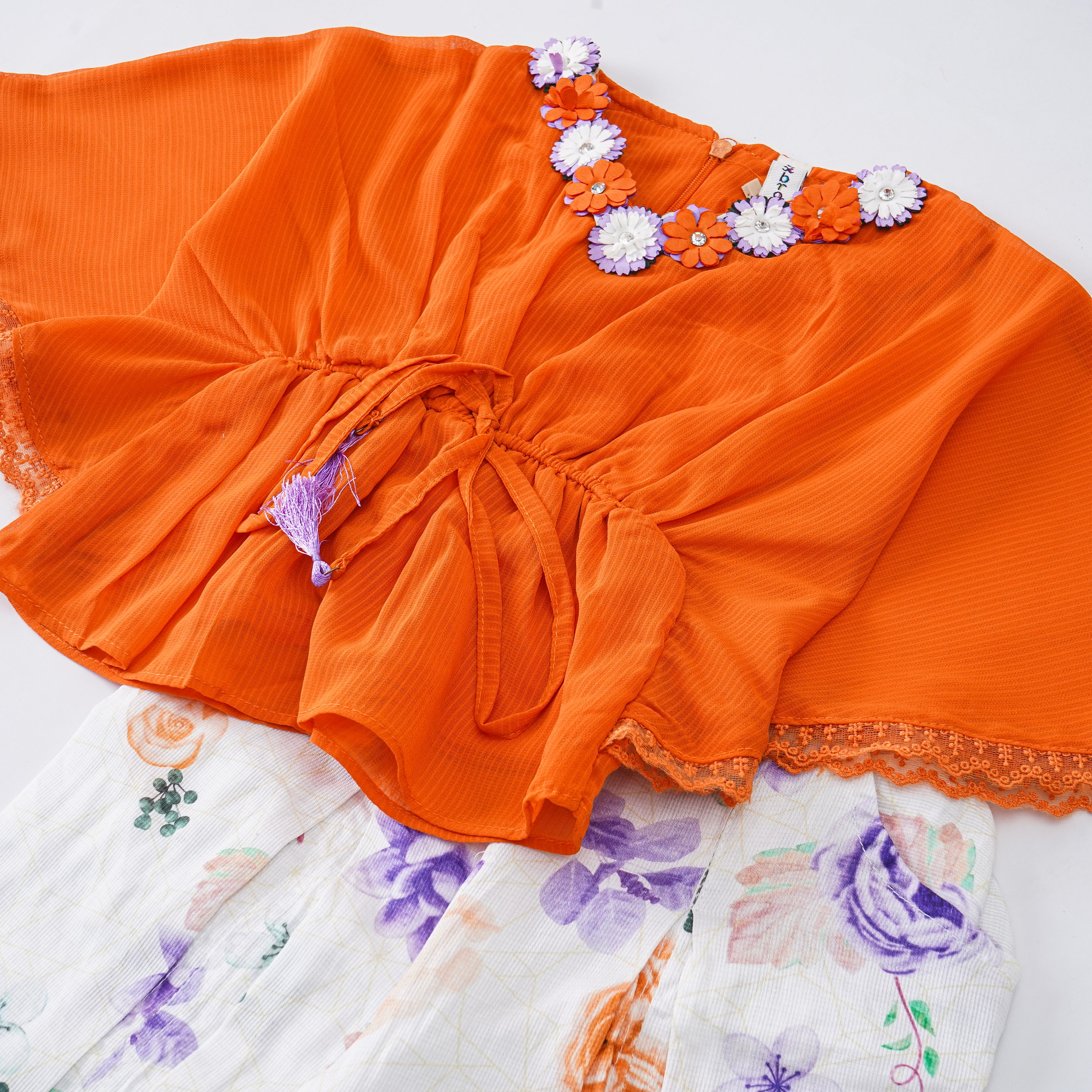 Girls Suit (2014)