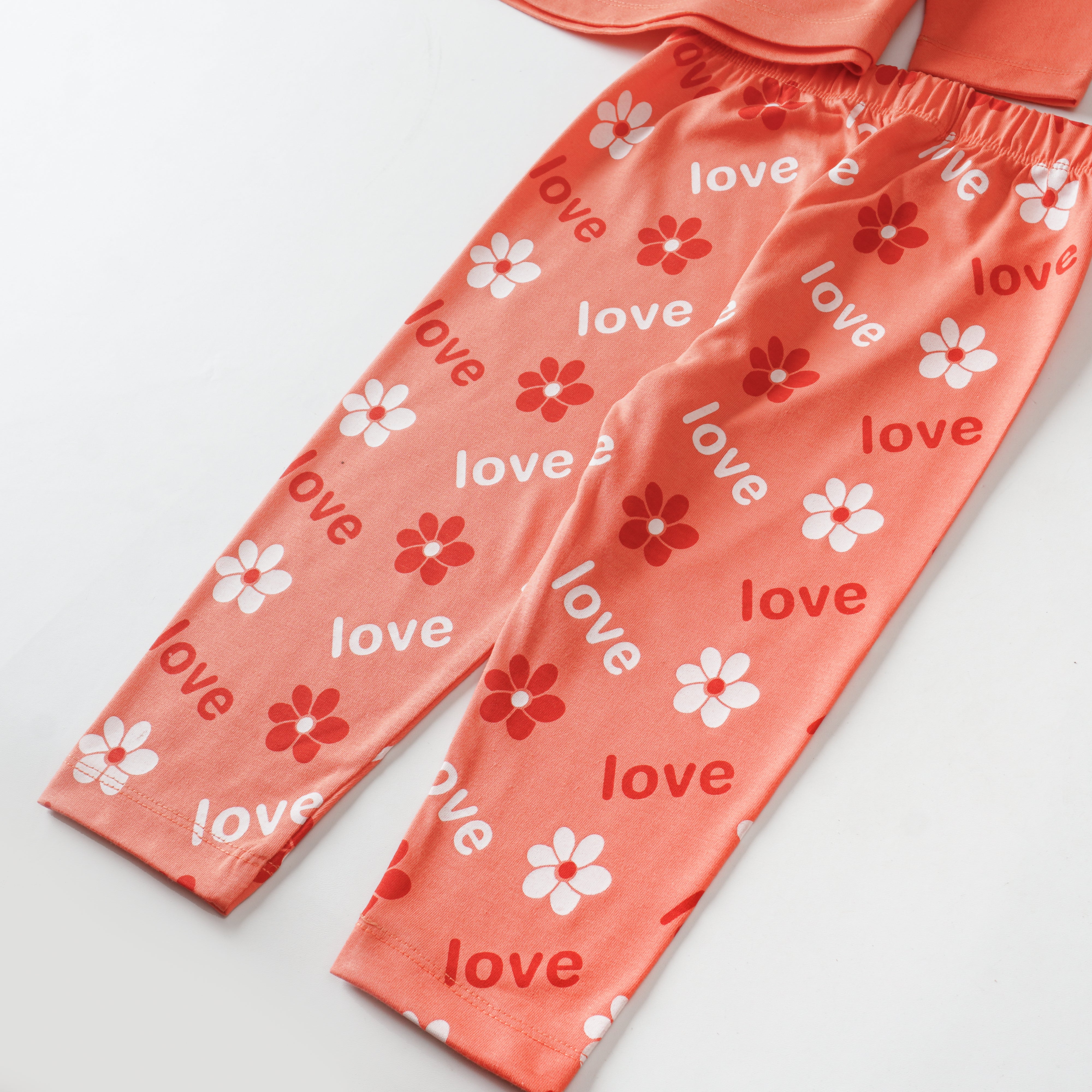 Girls Printed Full Sleeve Suit (Love)