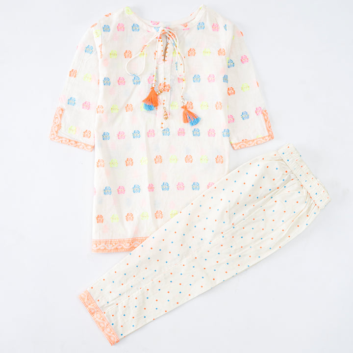 Girls Suit (2208)