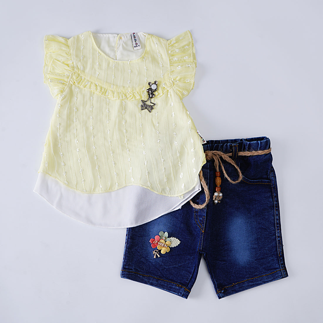 Girls Suit (2068)