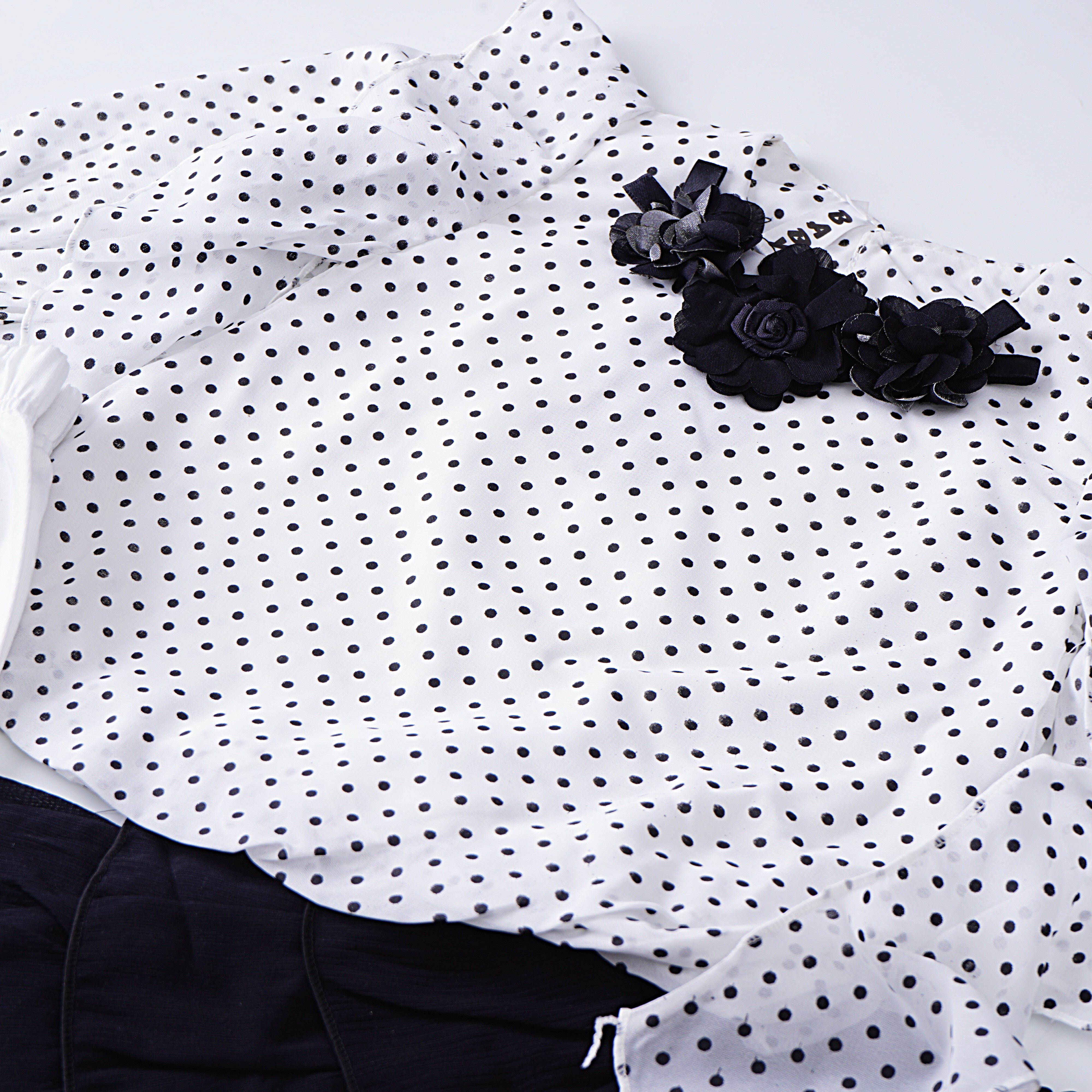 Girls Suit (2107)