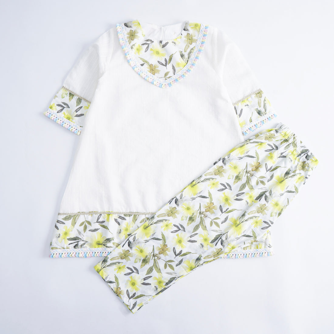 Girls Suit (2495)