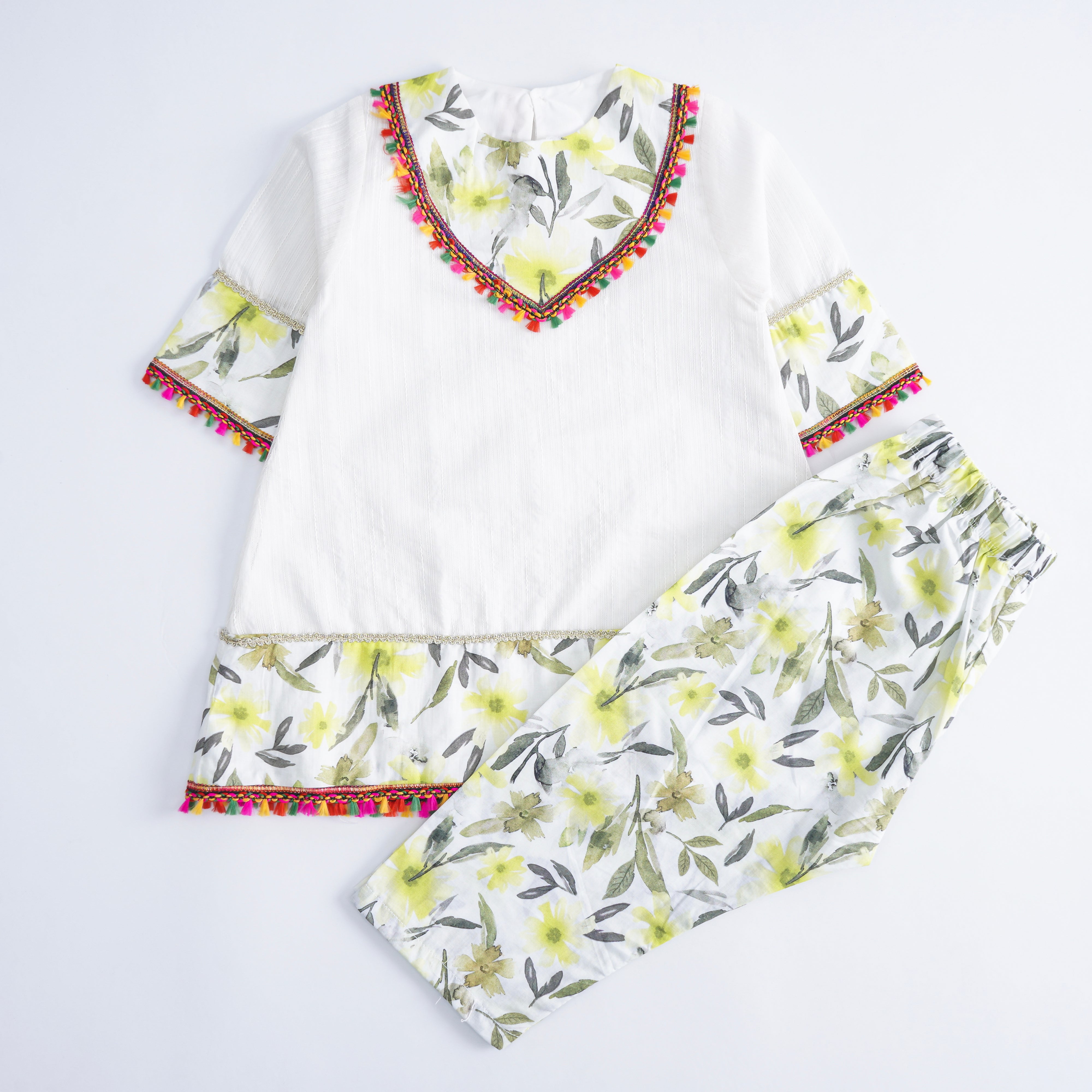Girls Suit (2494)