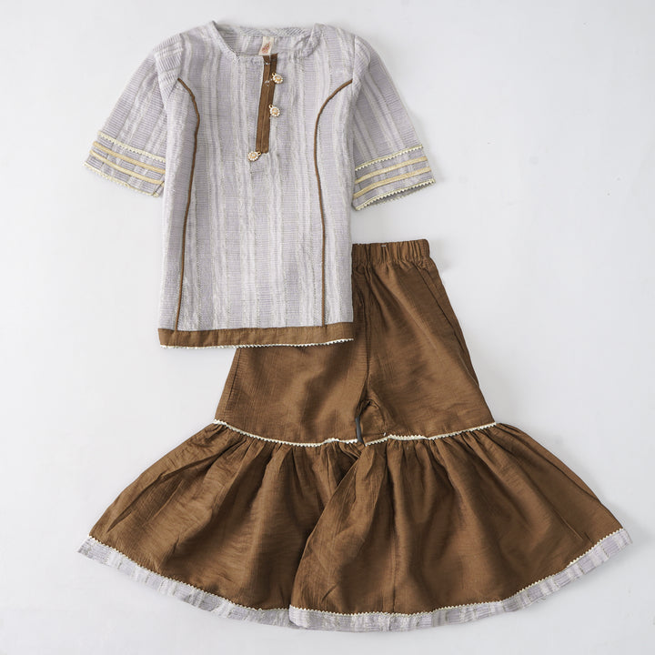 Girls Suit (2435)