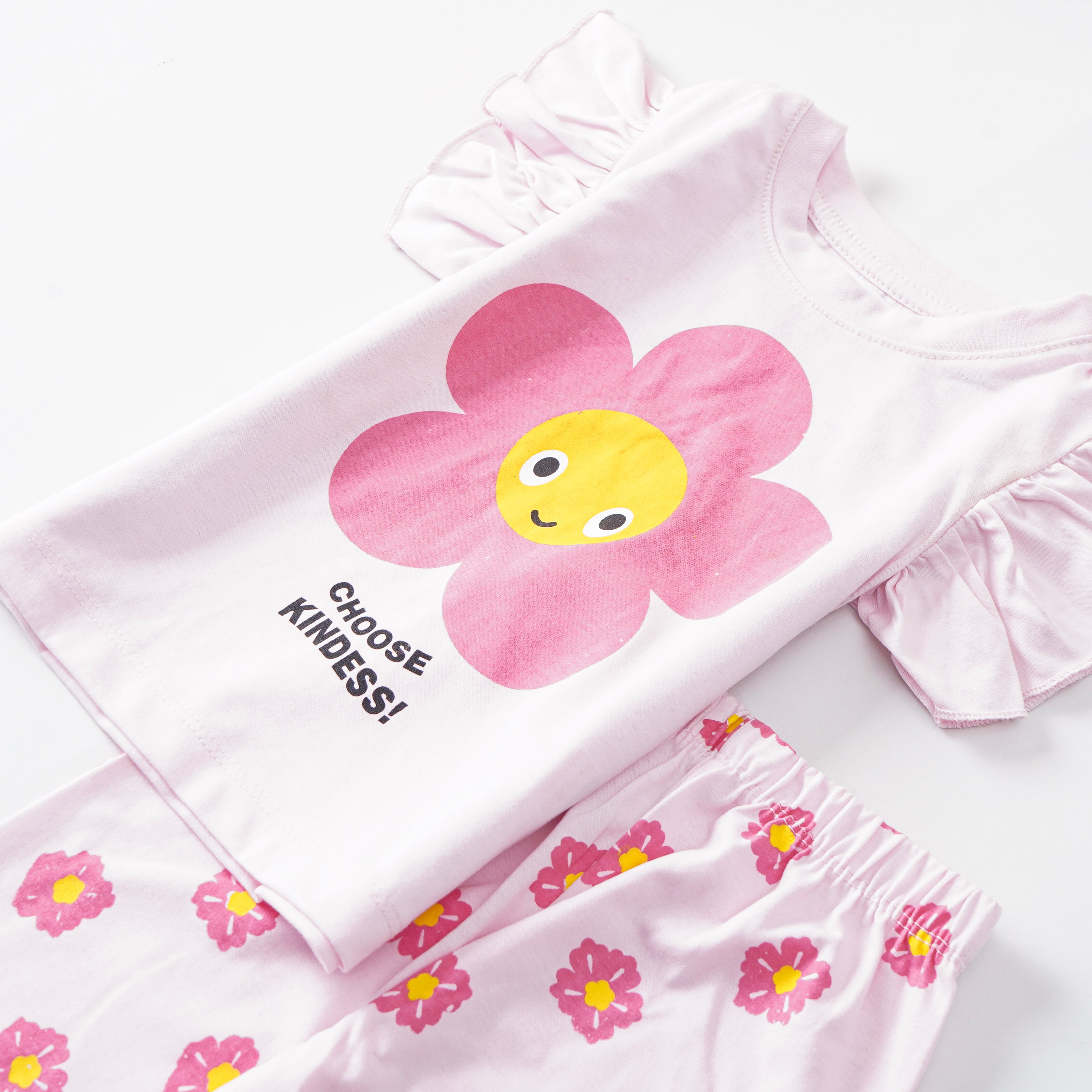 Girls 2 piece set (Choos Kindess)