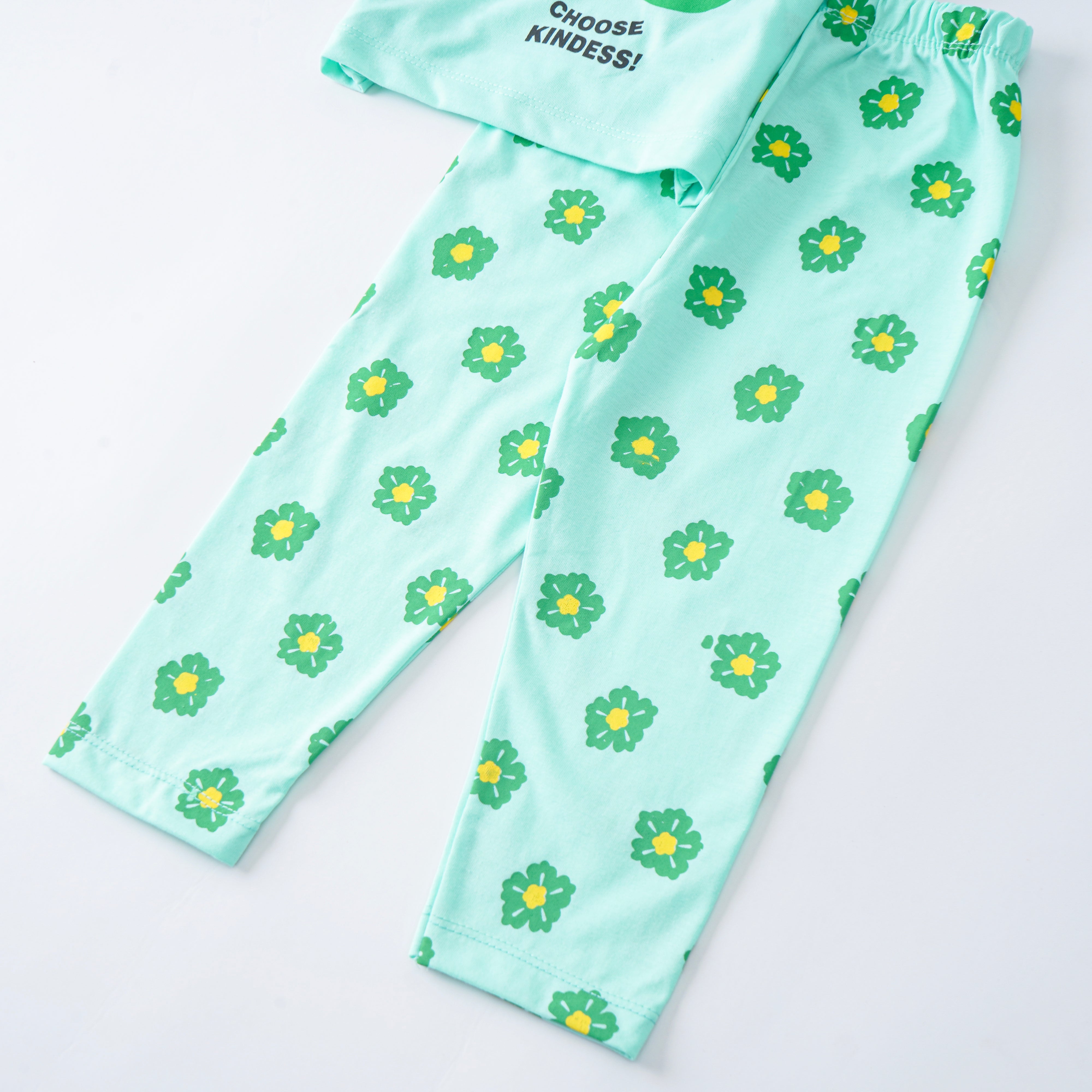 Girls 2 piece set (Choos Kindess)