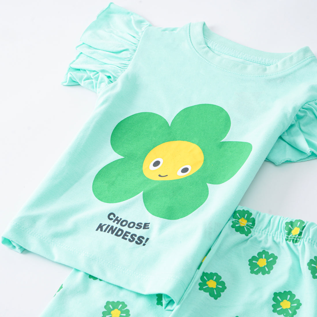 Girls 2 piece set (Choos Kindess)
