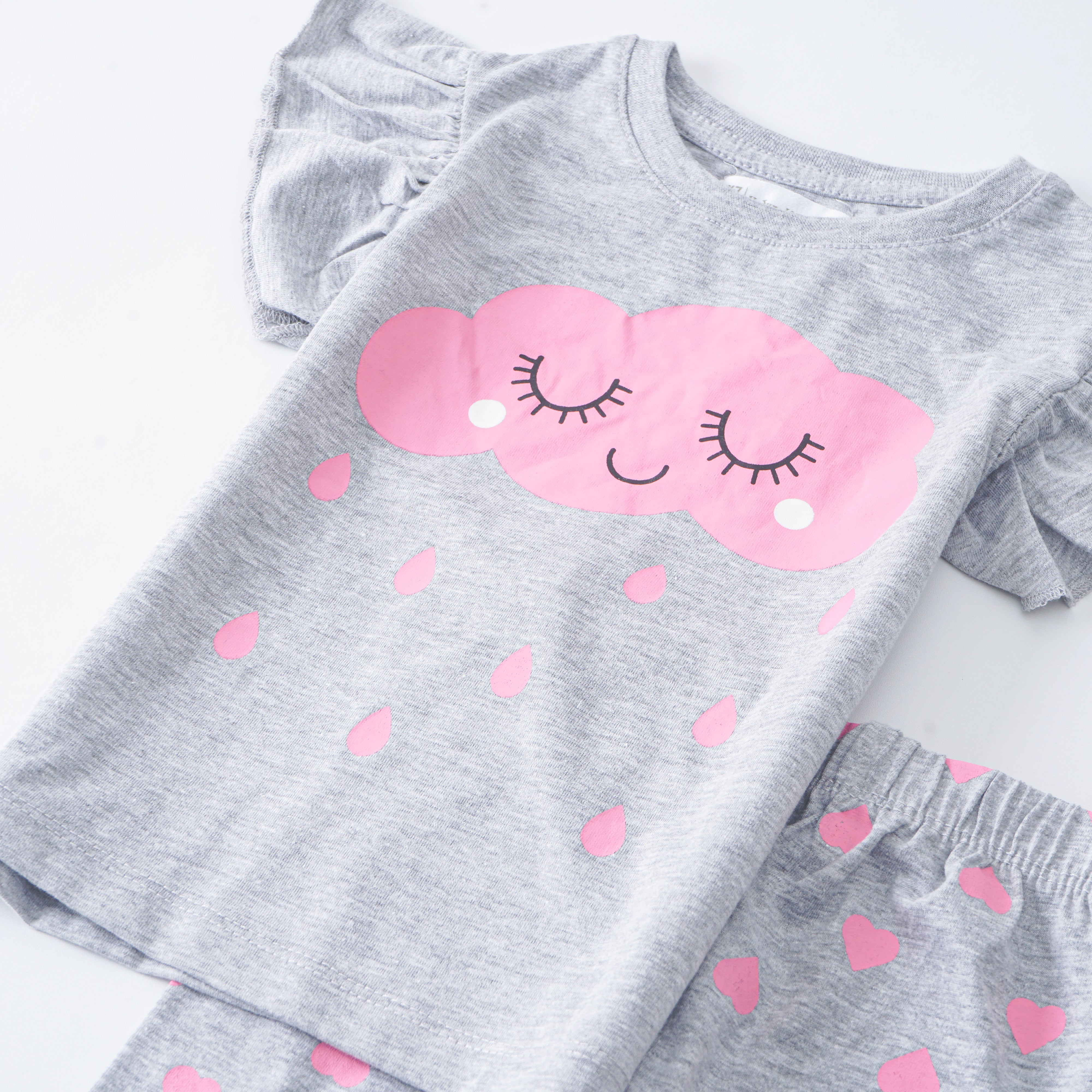 Girls 2 piece set (Streaming Tears)