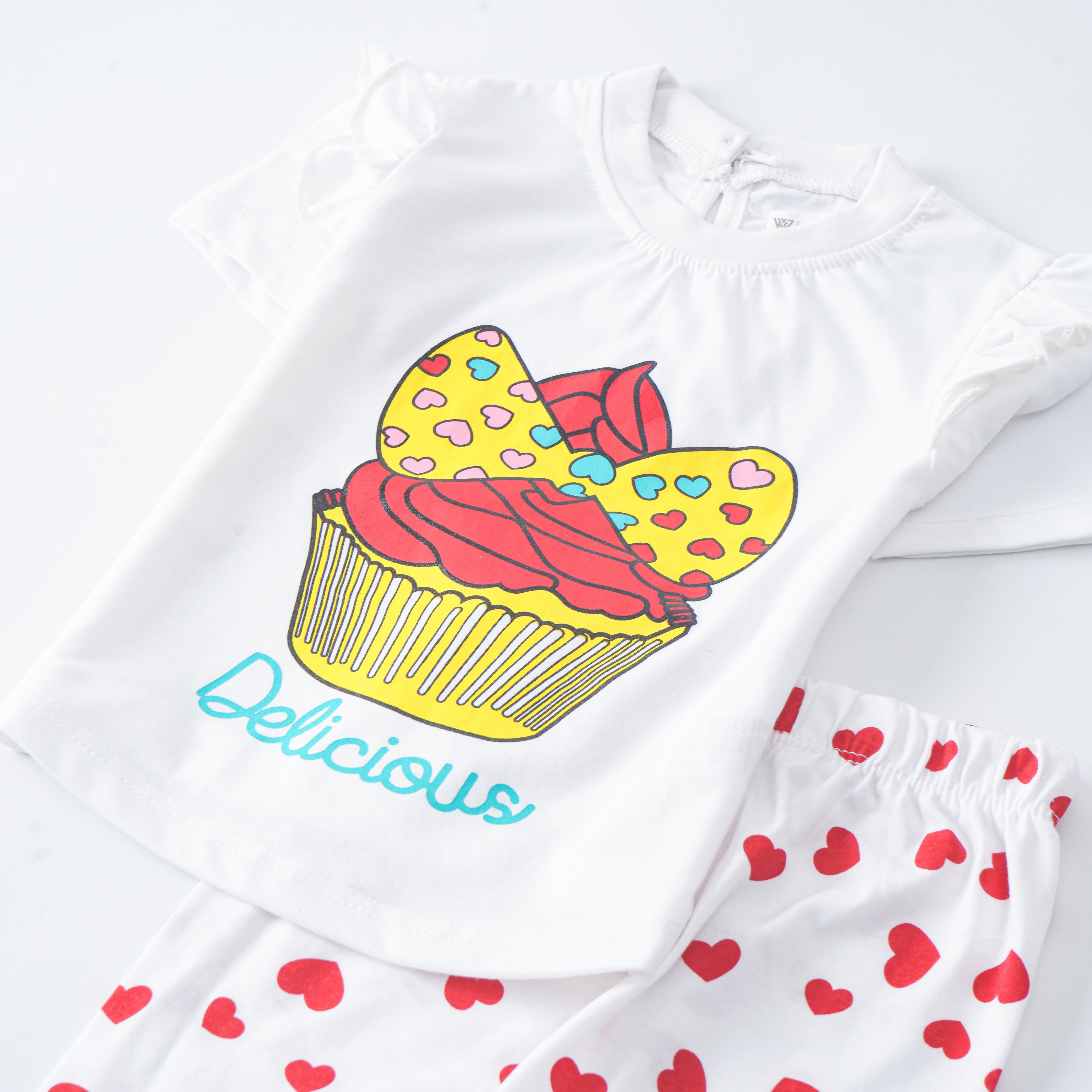 Girls 2 piece set (Delicious)