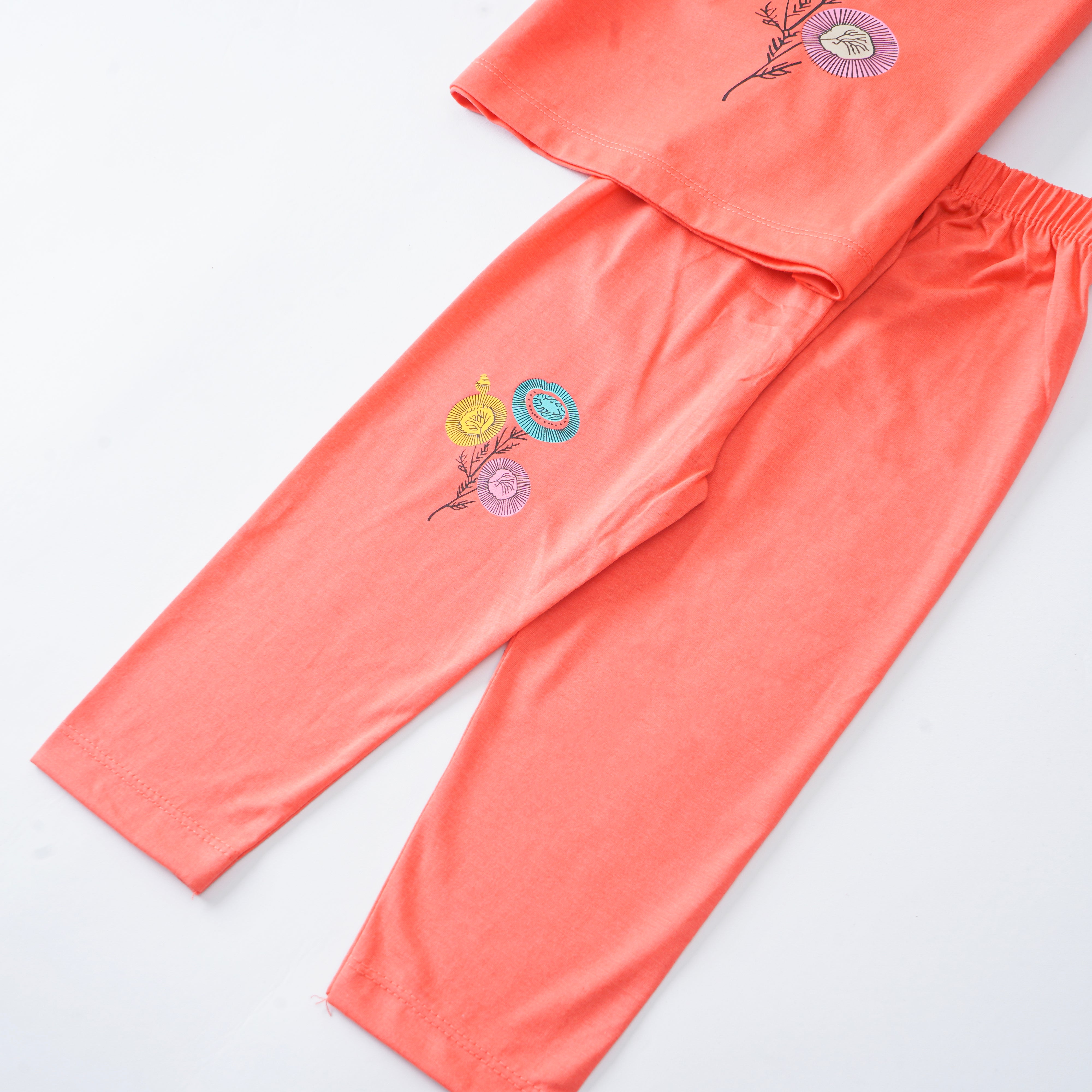 Girls 2 piece set (Grow Girl)