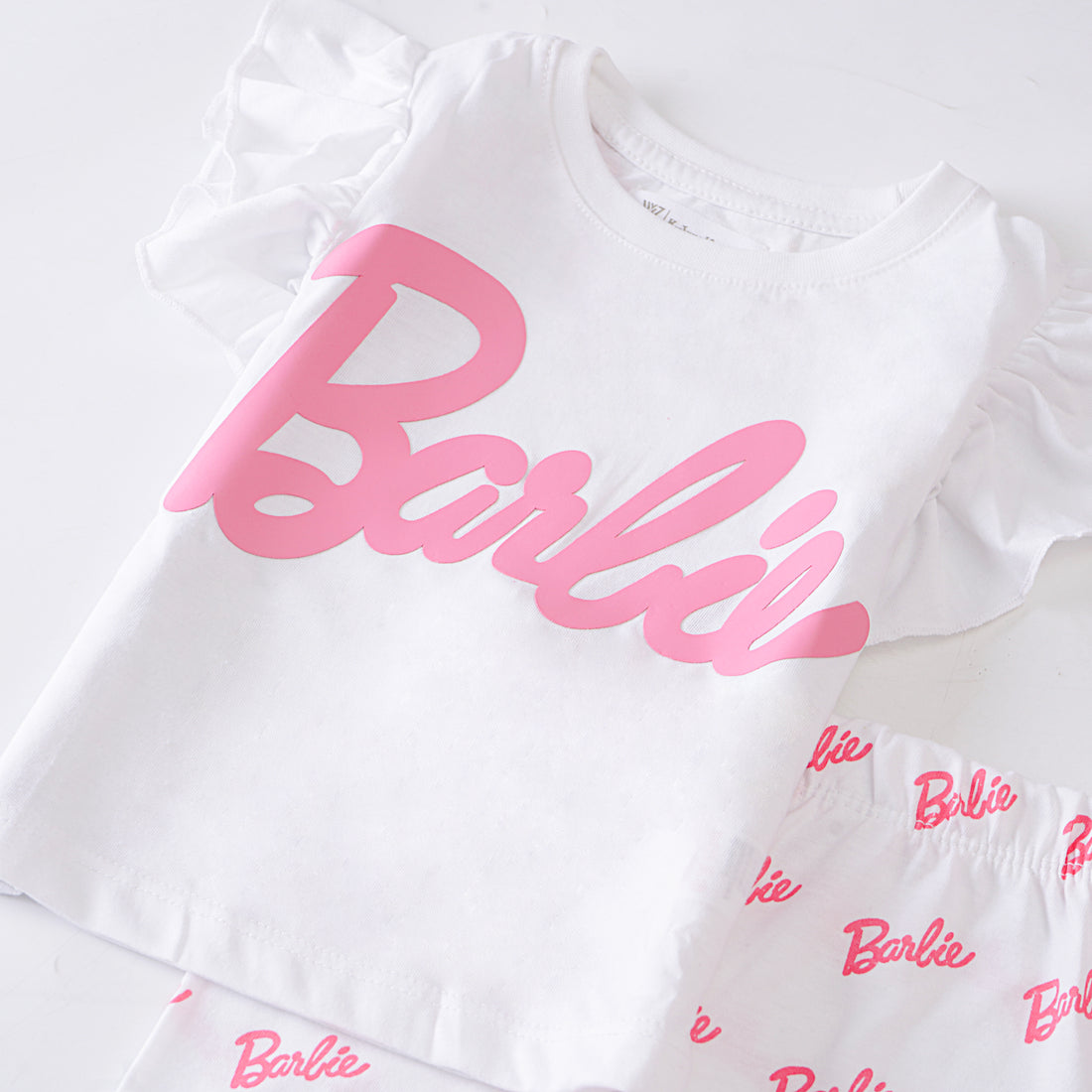 Girls 2 piece set (Barbie)