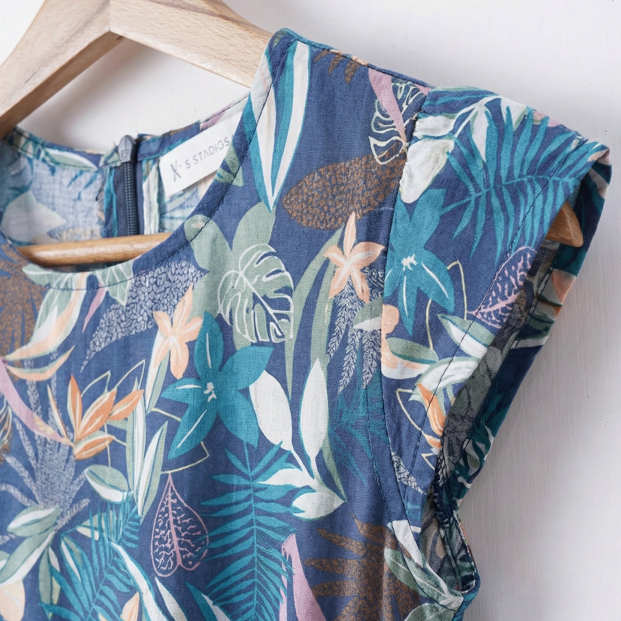 Girls jump suit