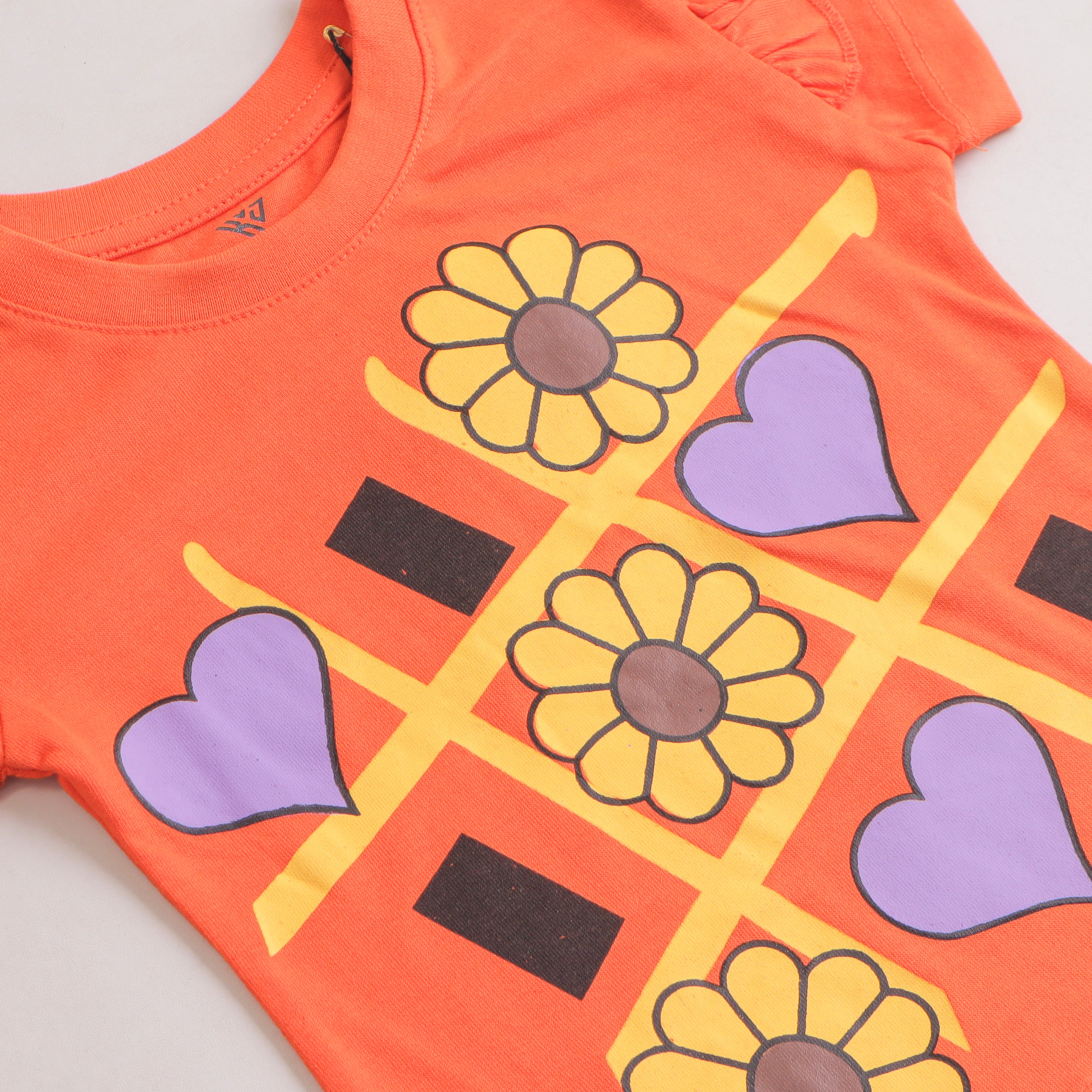 Girls Half sleeves T-shirt