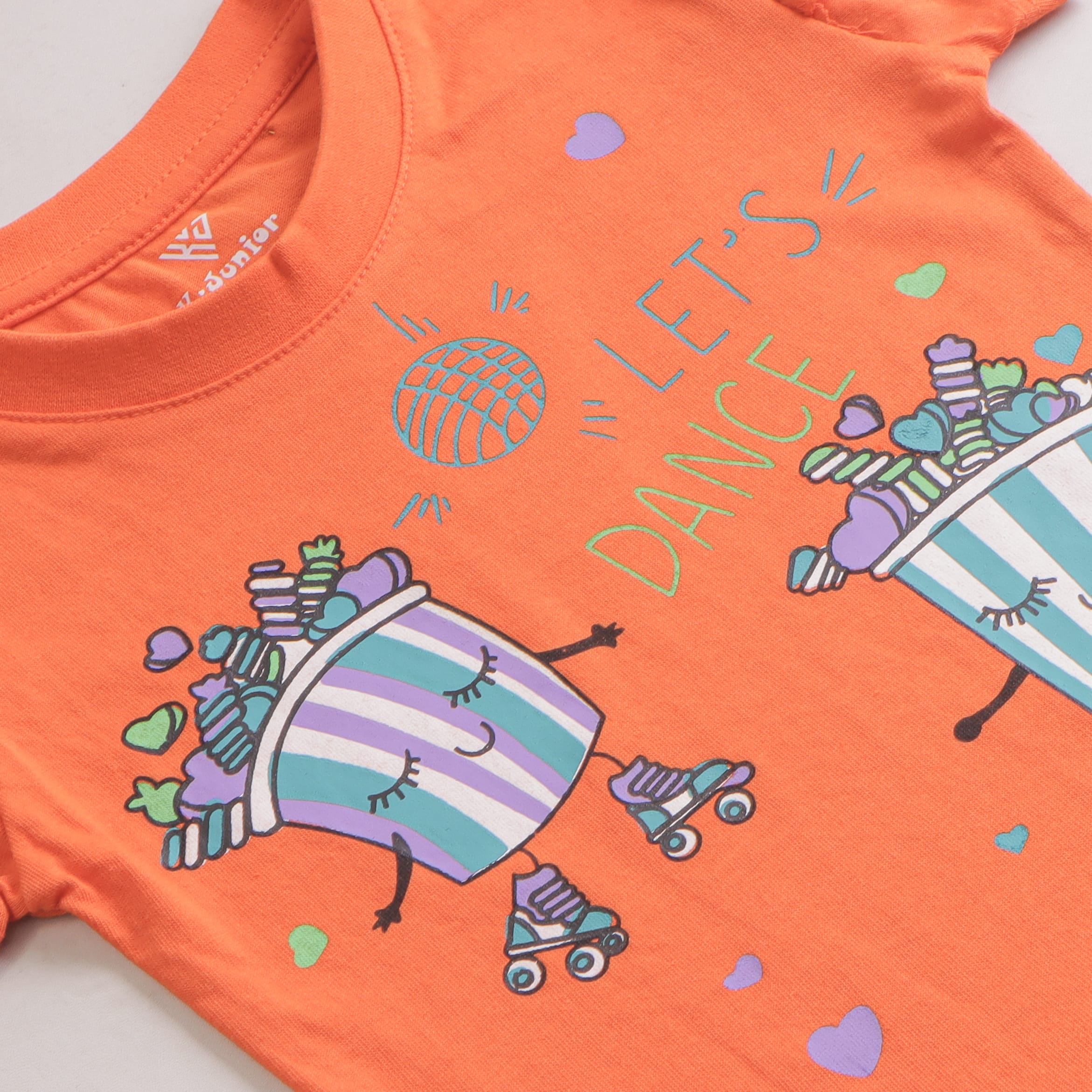 Girls Half sleeves T-shirt