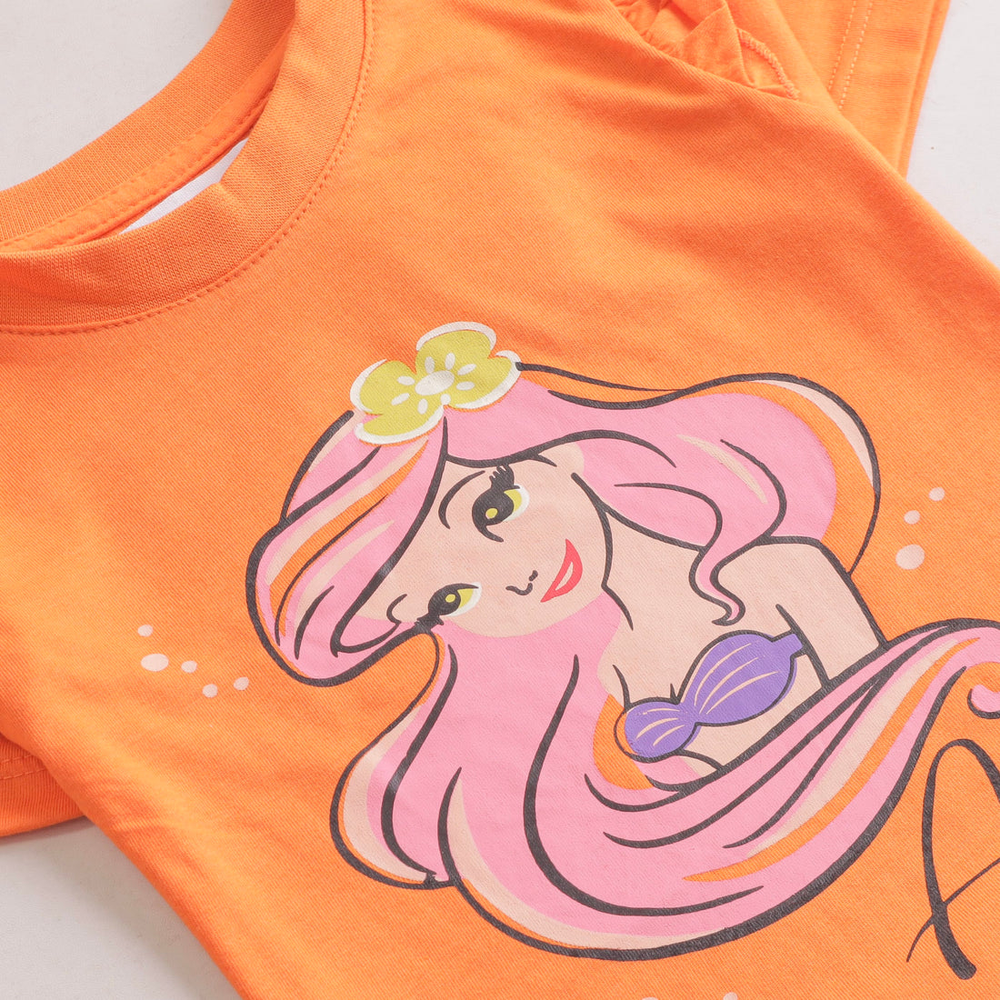 Girls Half sleeves T-shirt