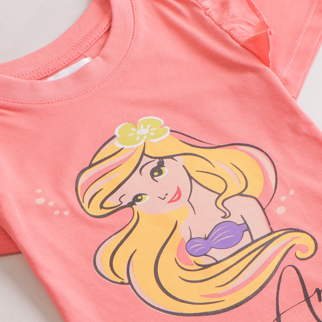 Girls Half sleeves T-shirt