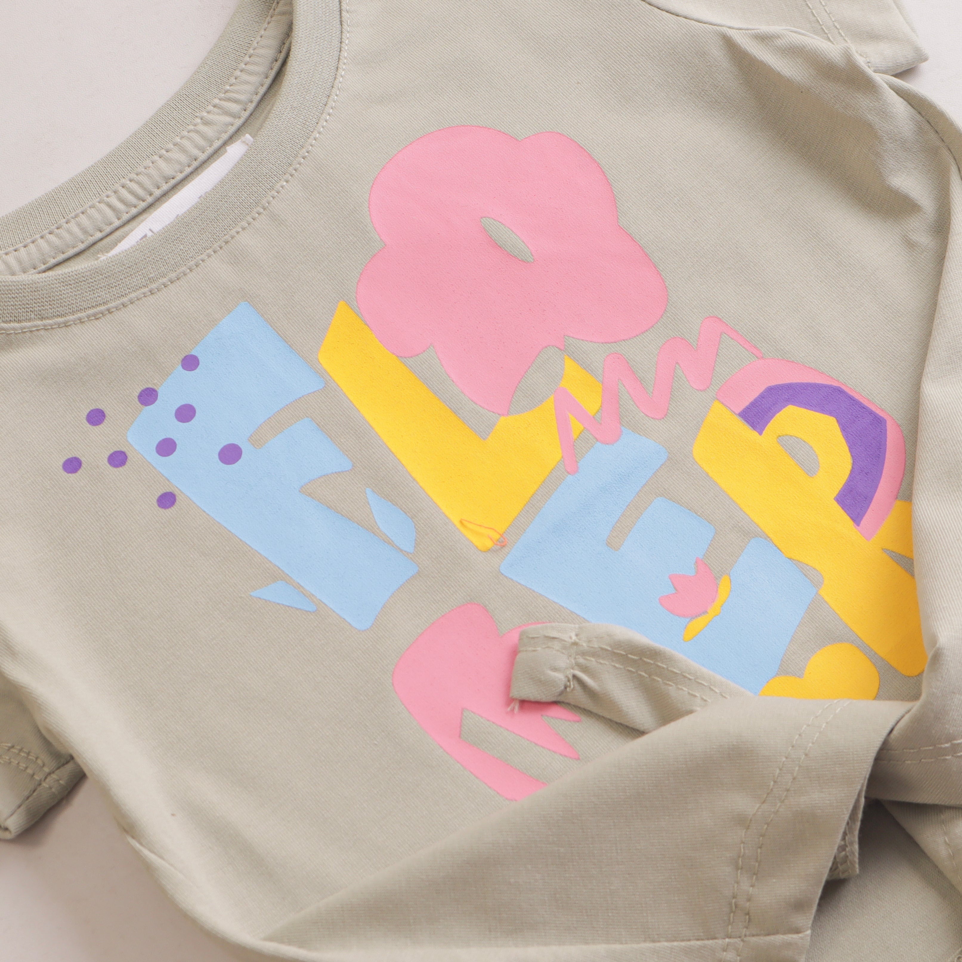 Girls H/S t shirt (Flower)
