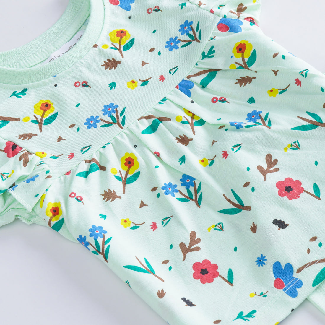 Girls 2 piece set (Printed Flowers)